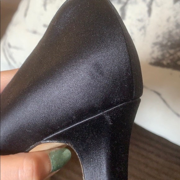 Manolo Blahnik black satin pumps - Picture 13 of 15